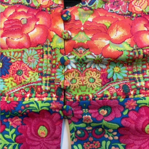 Forever 21 Abstract Floral crop top spaghetti strap stretchy top size XS - Picture 2 of 8